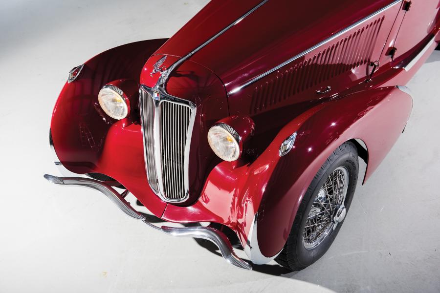 Детали экстерьера Amilcar Pegase G36 Boattail Roadster 1935 года  (фото 25 из 30)